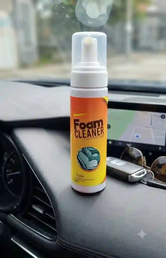 FoamCleaner en un vehículo